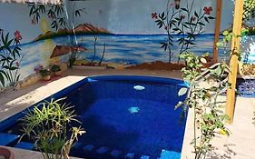Villa Louise Guest House